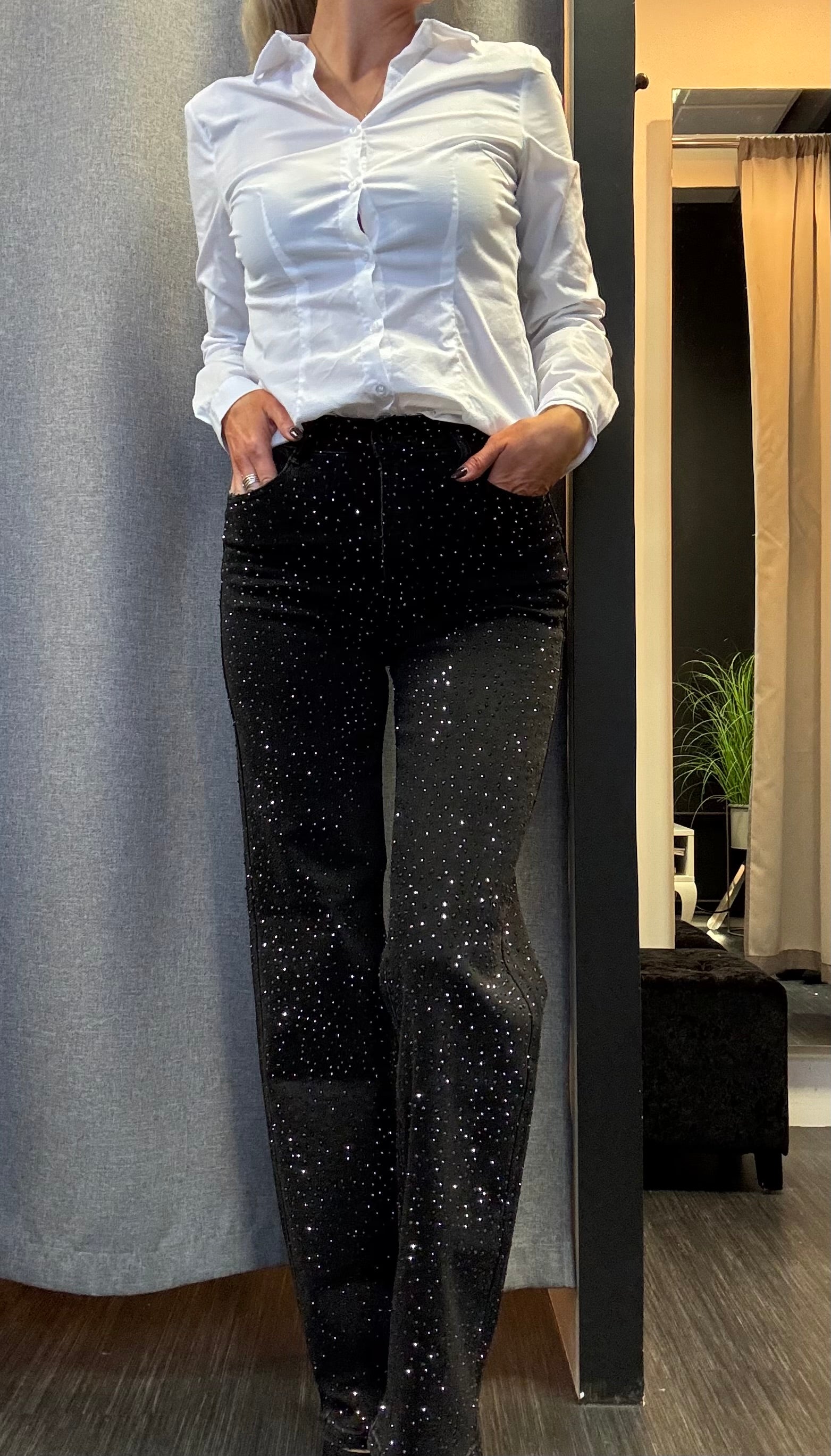 Laulia demantagallabuxur - svartar