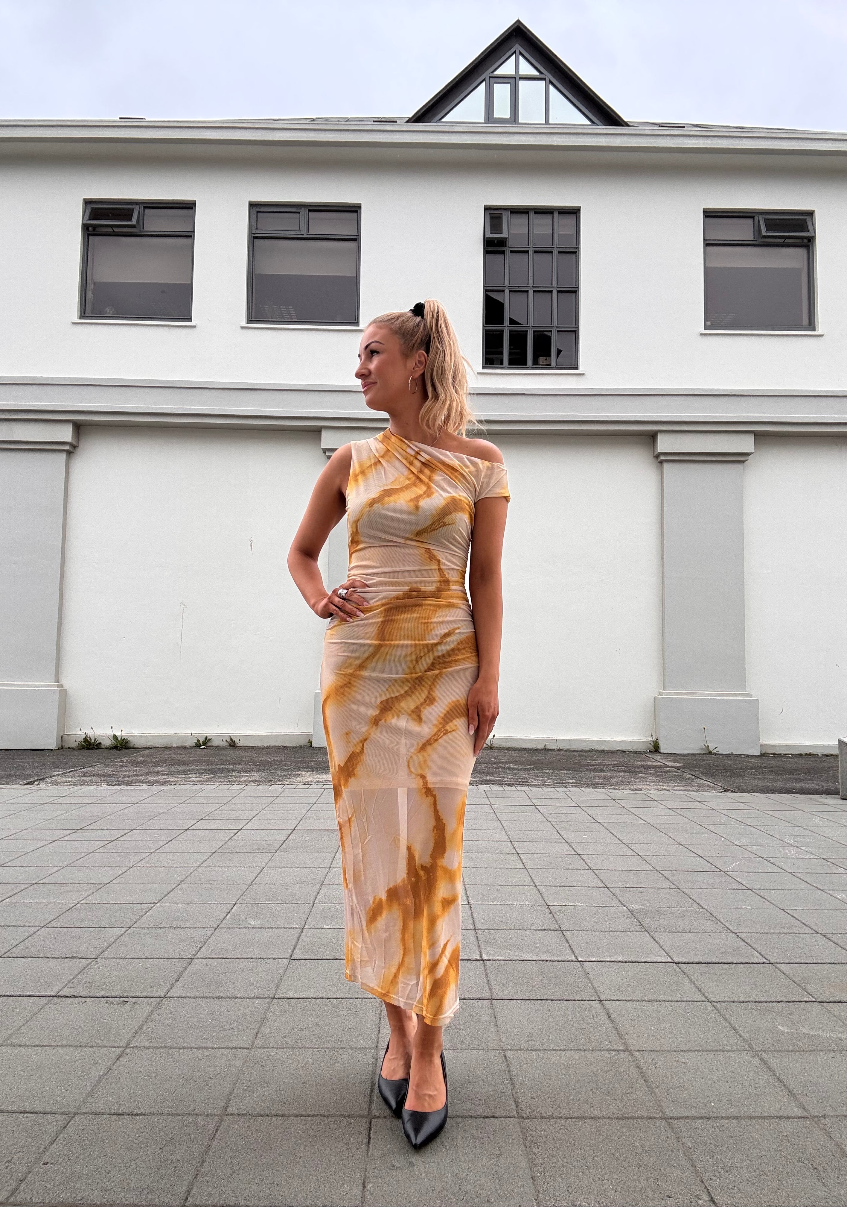 Betty marble mesh kjóll - gulur
