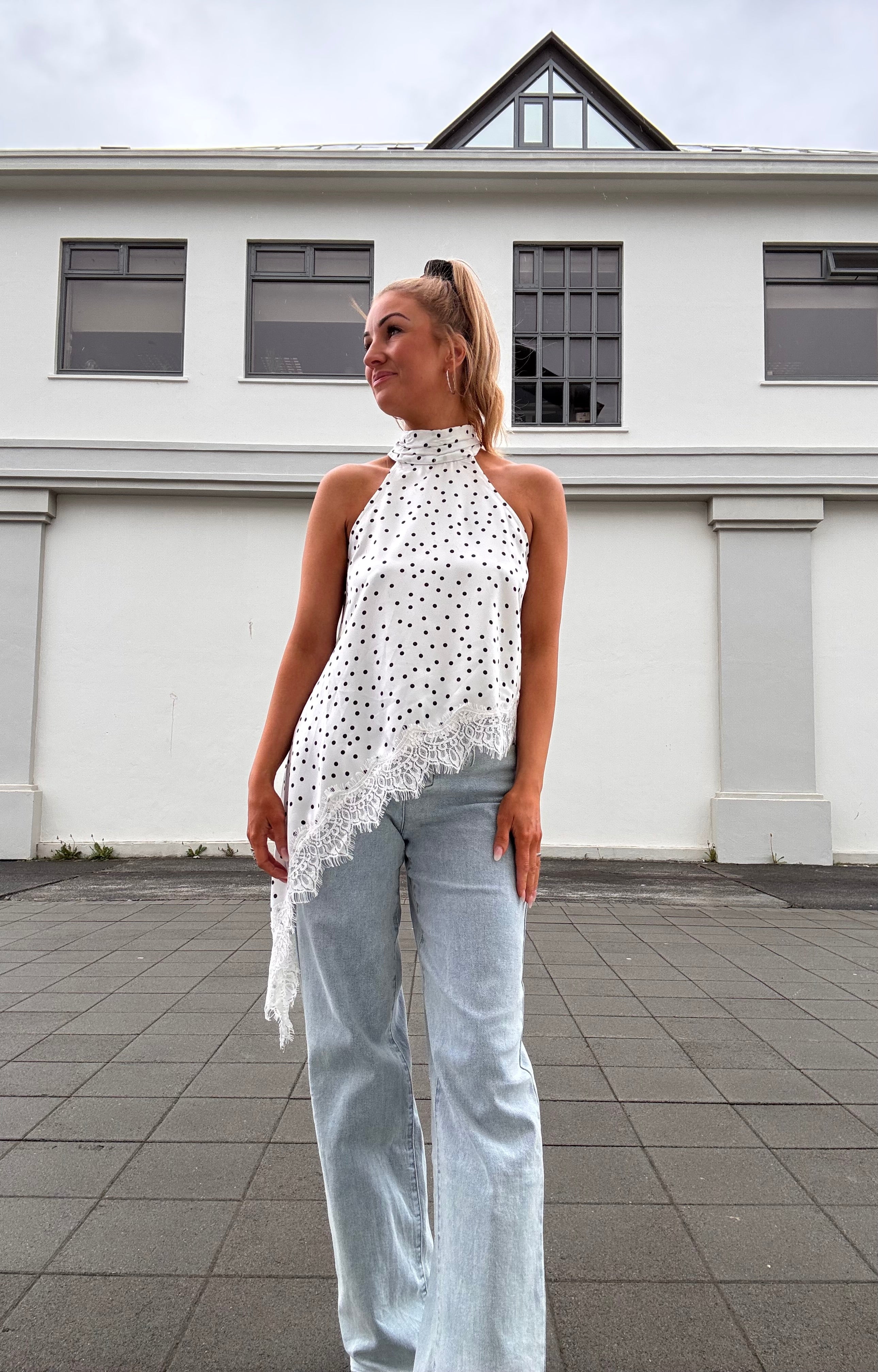 Jenny polka dot toppur - hvítur