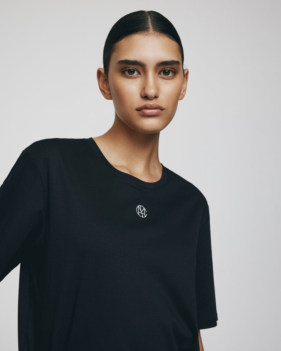Melea icon logo t s-shirt - svartur