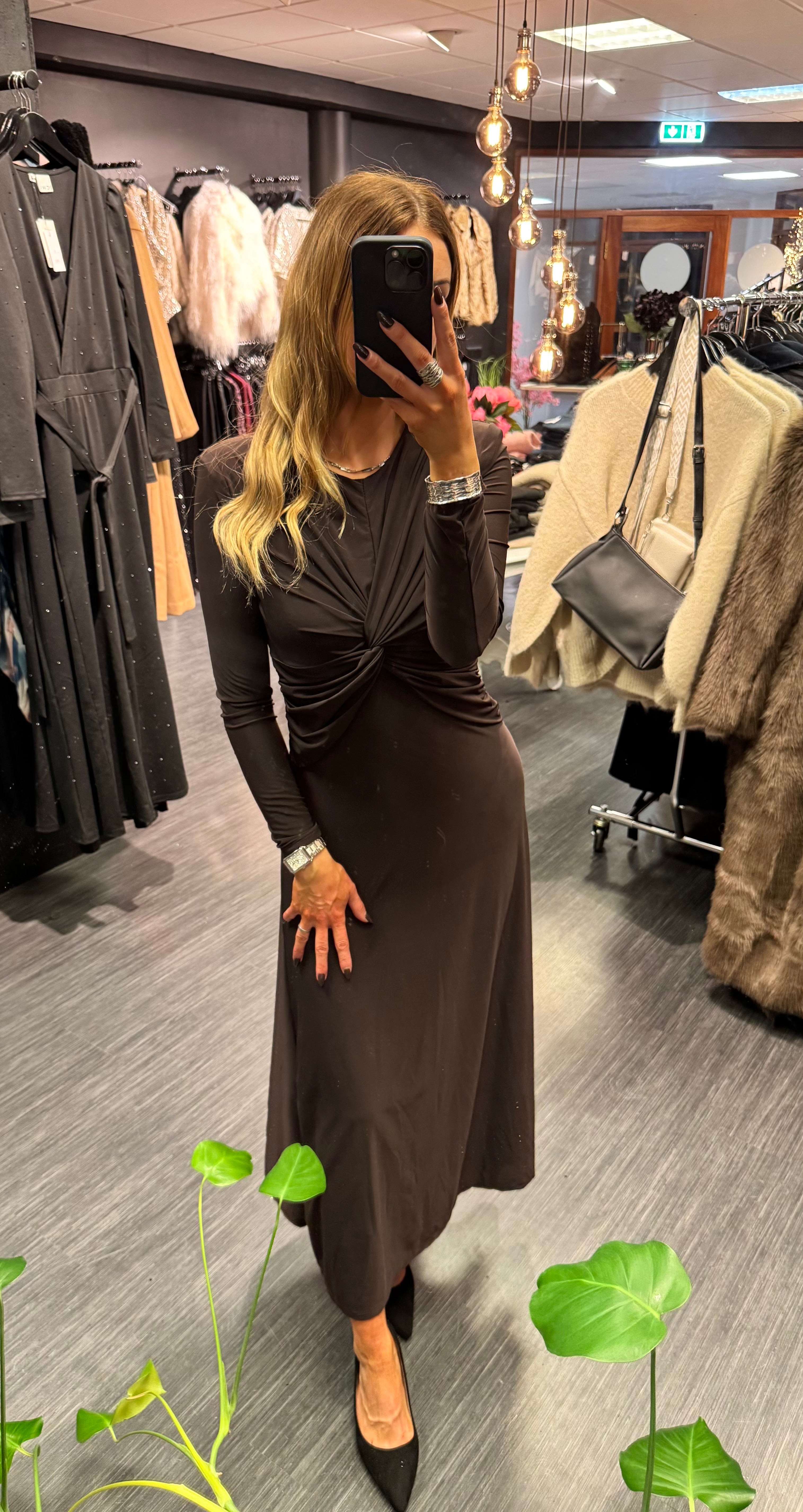 Elena kjóll - coffee