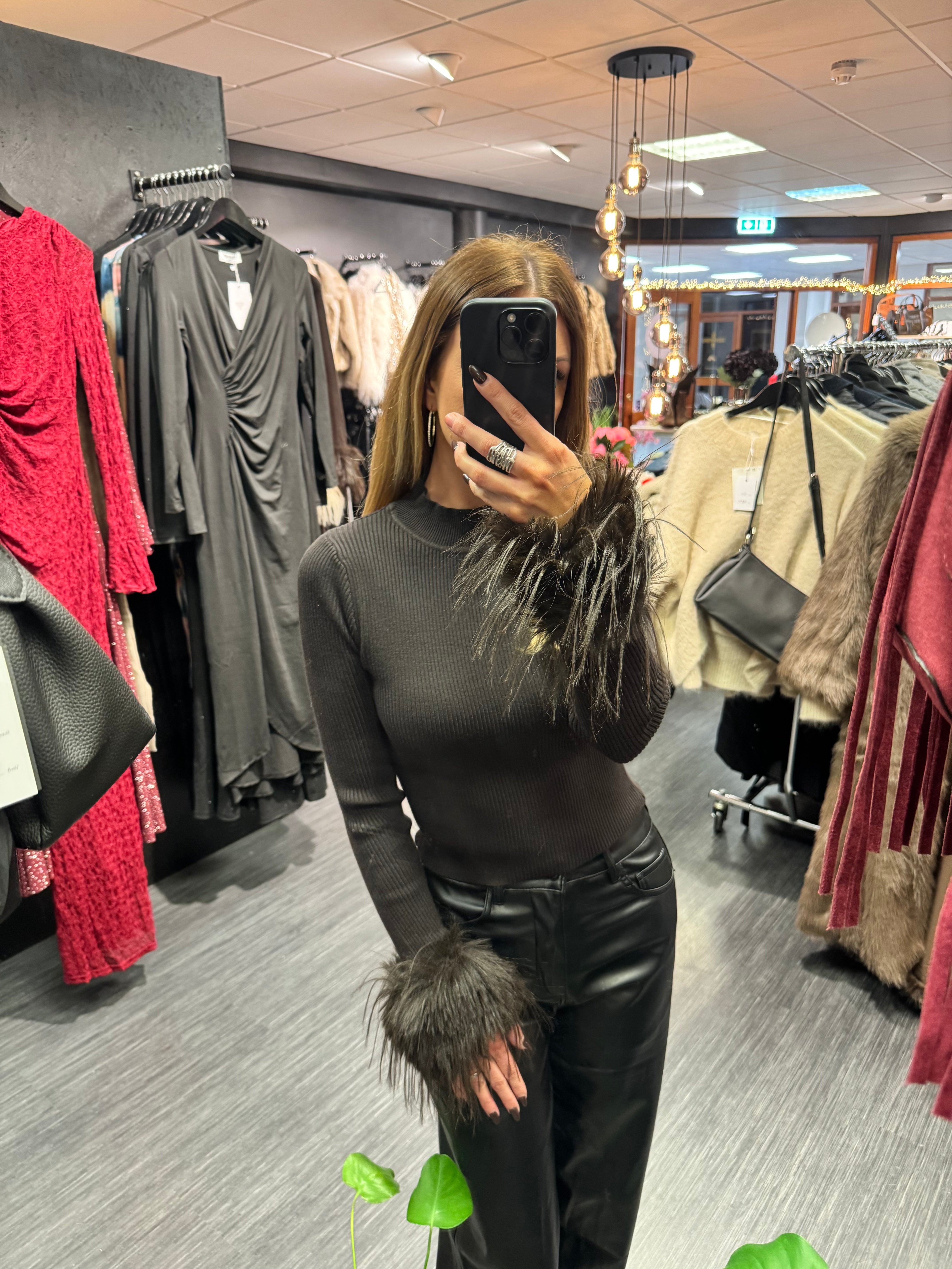 Heather fur peysa - brún