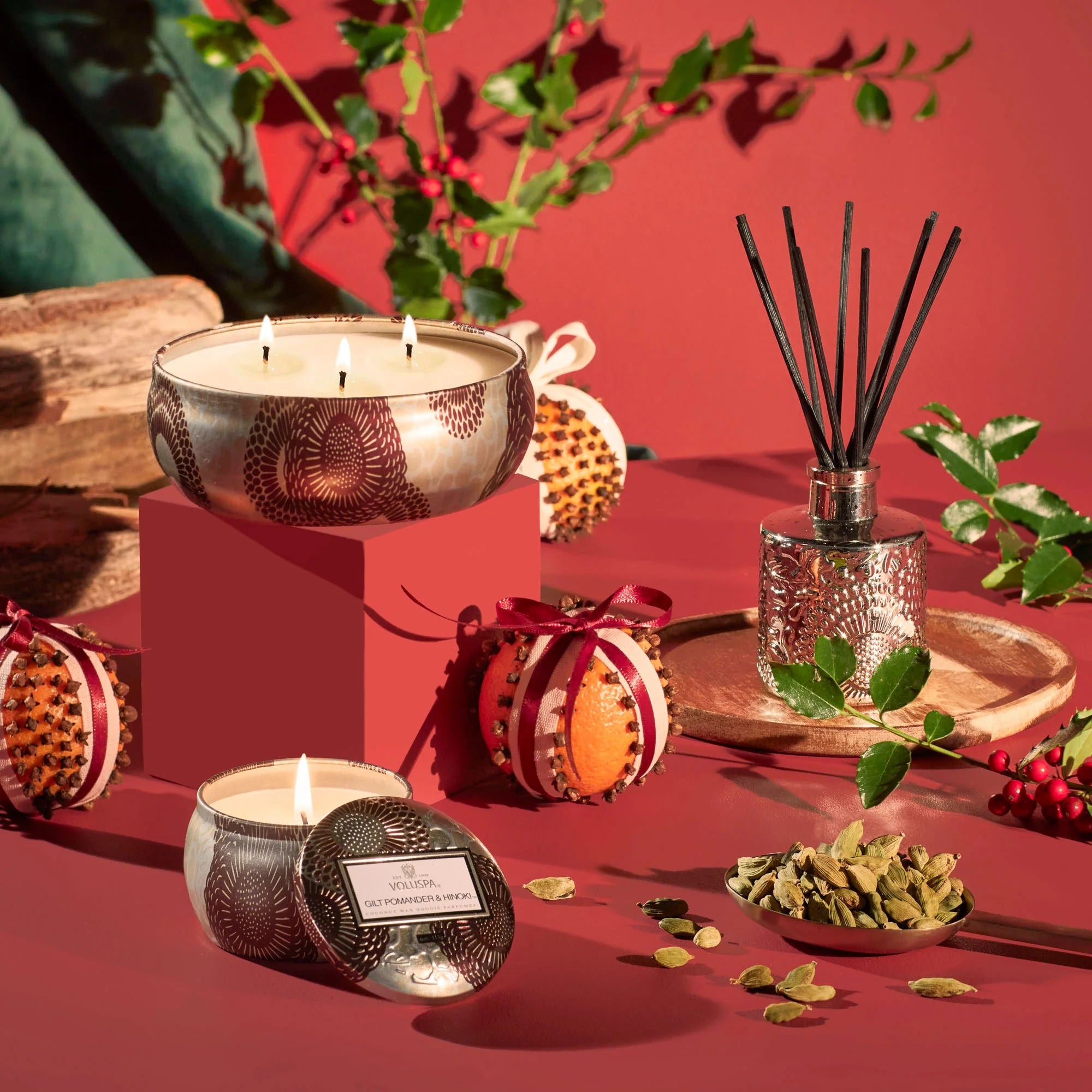 Gilt & pomander Ilmstangir