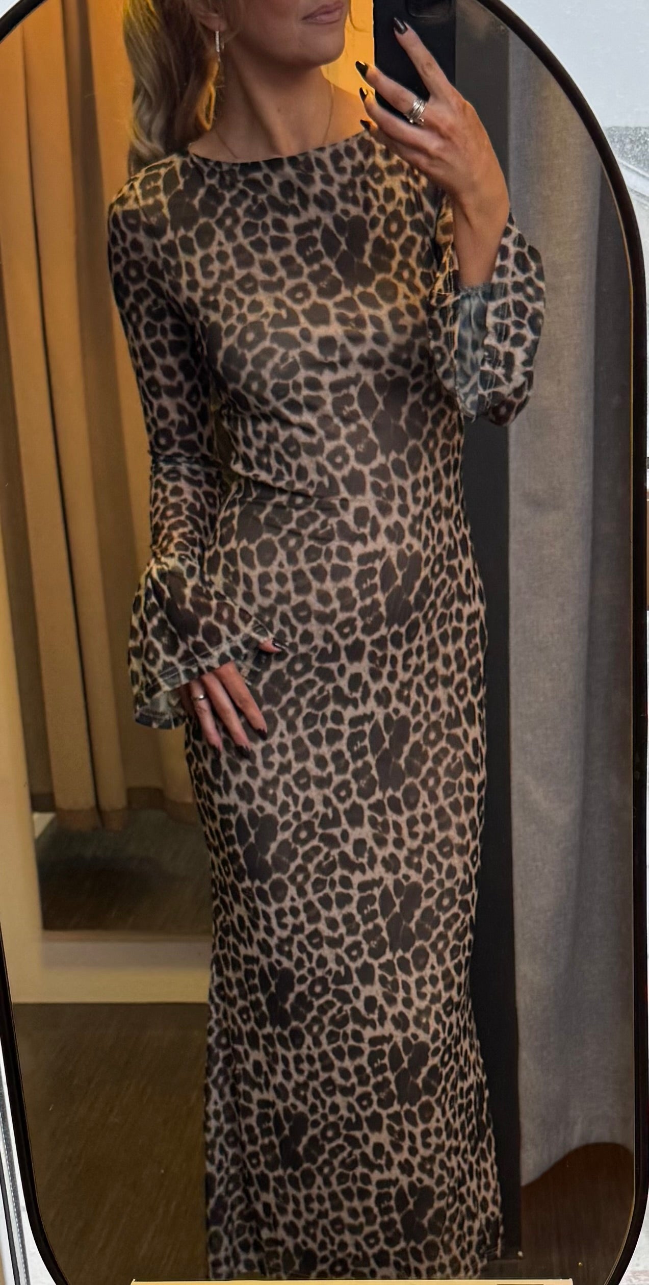 Whitney leopard kjóll