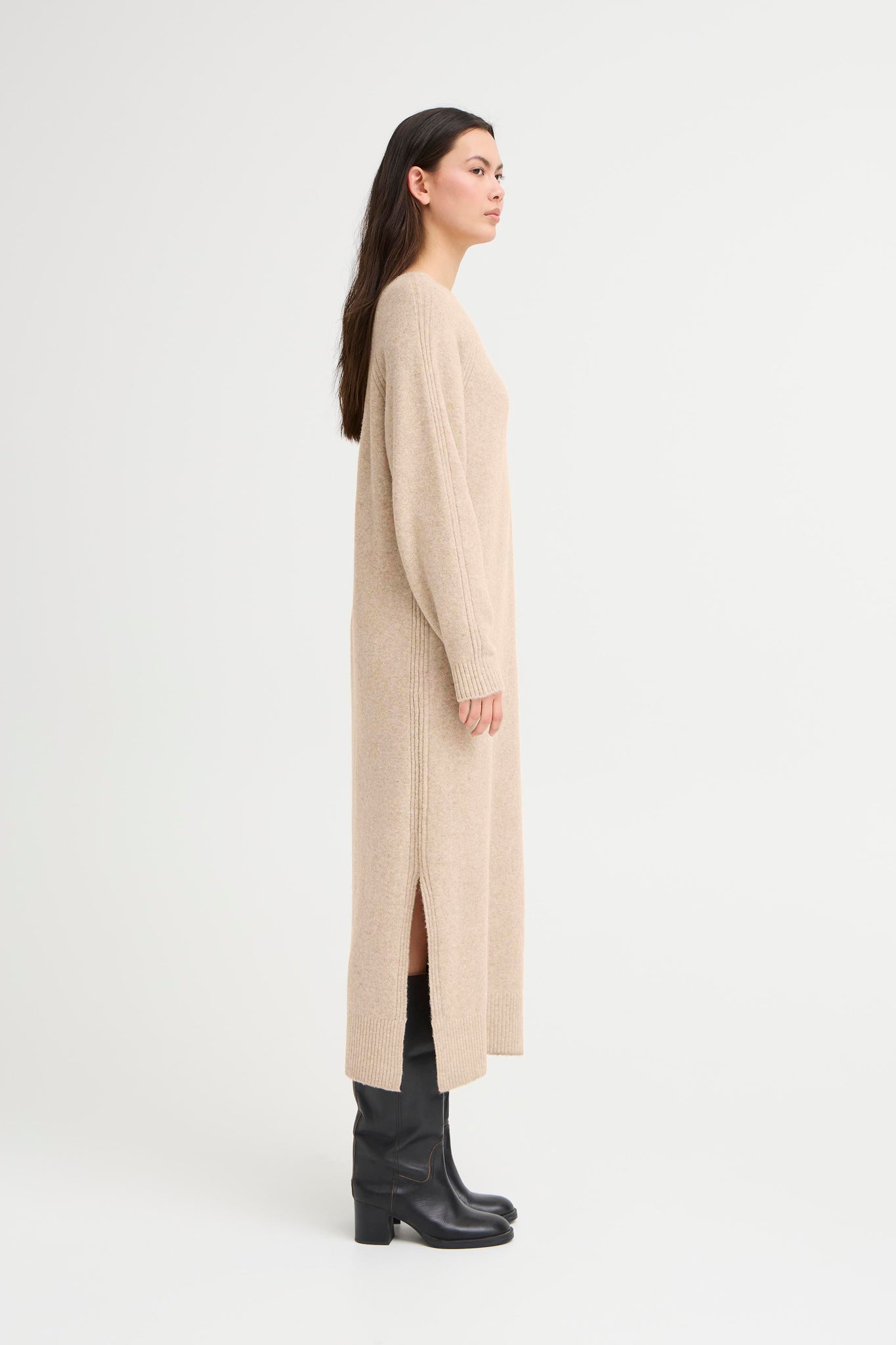 Dasila peysukjóll - beige