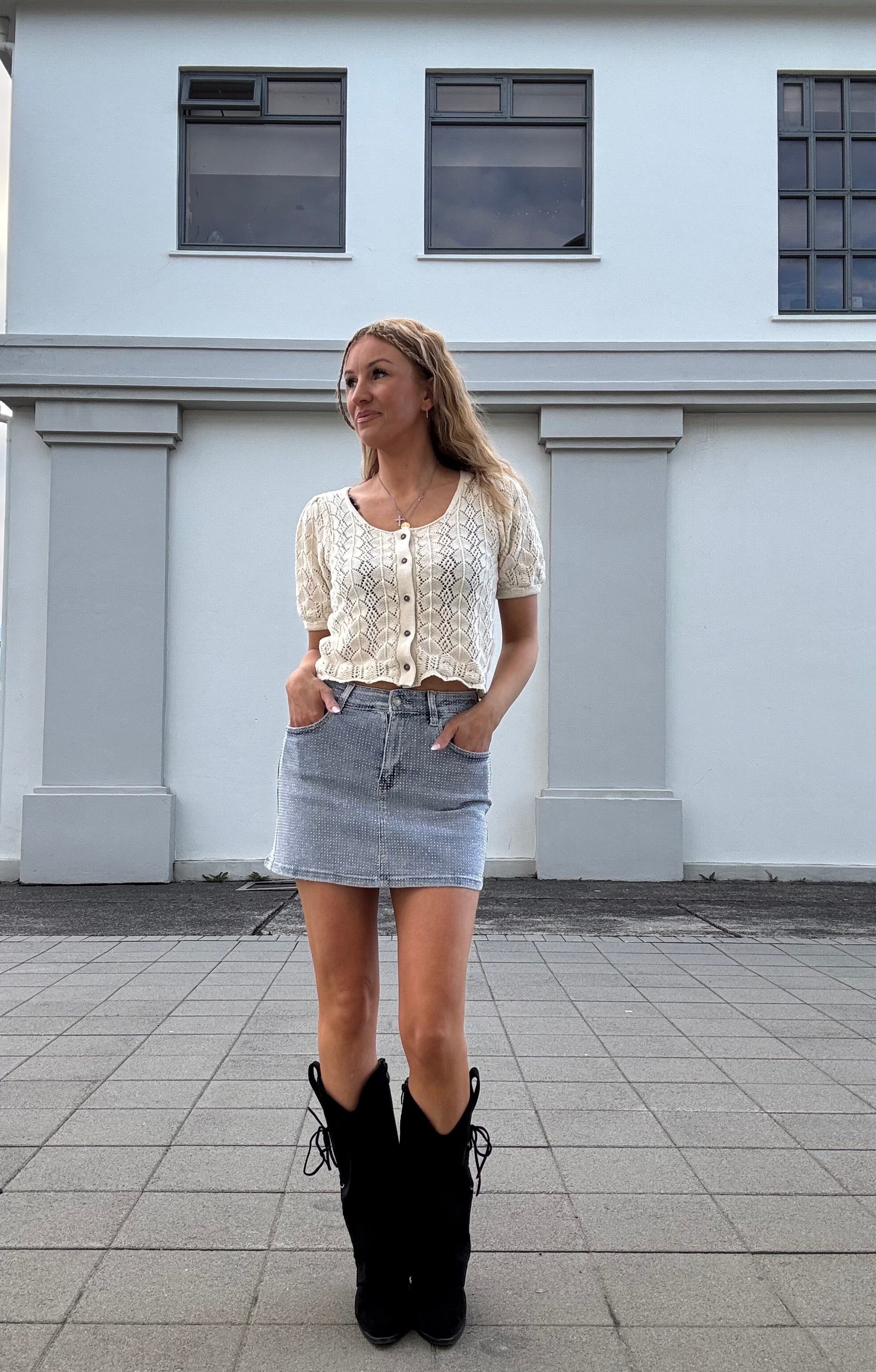 Laulia demanta gallapils