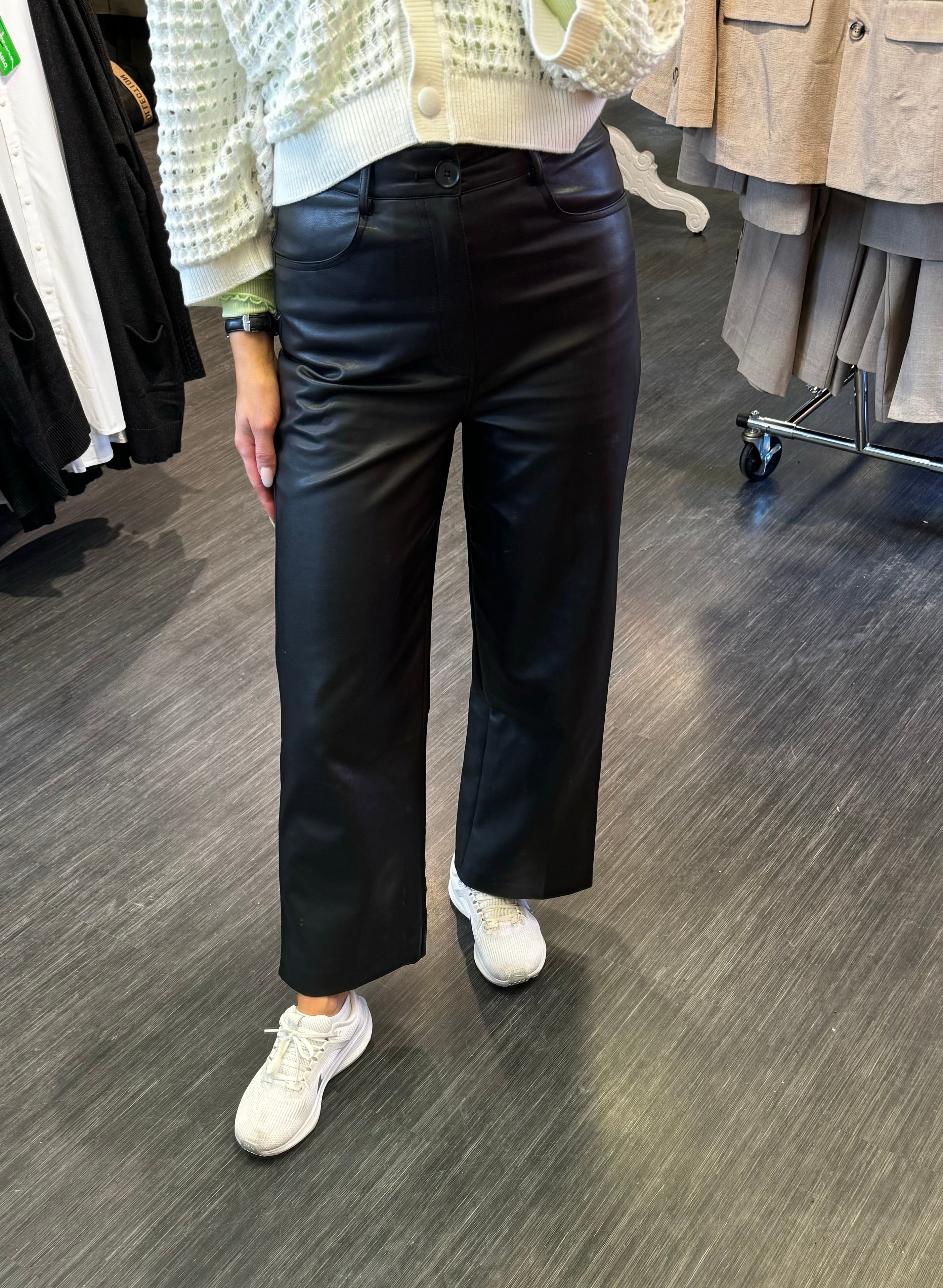 pleðurbuxur straightfit