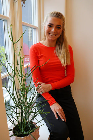 Natalia bolur - red orange