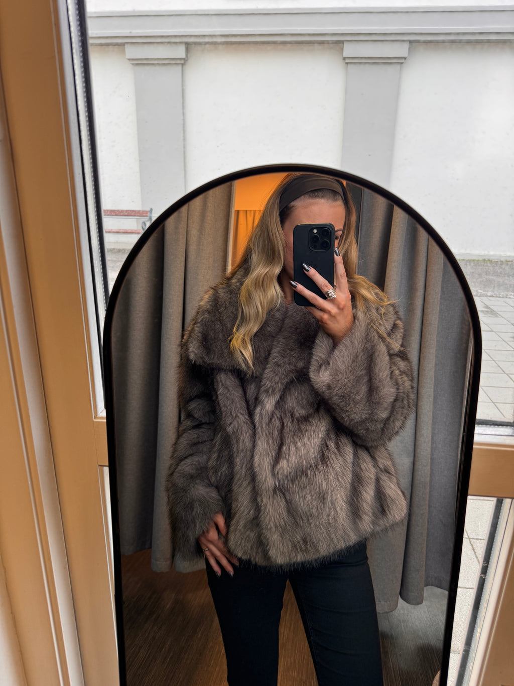 Alba pels - taupe