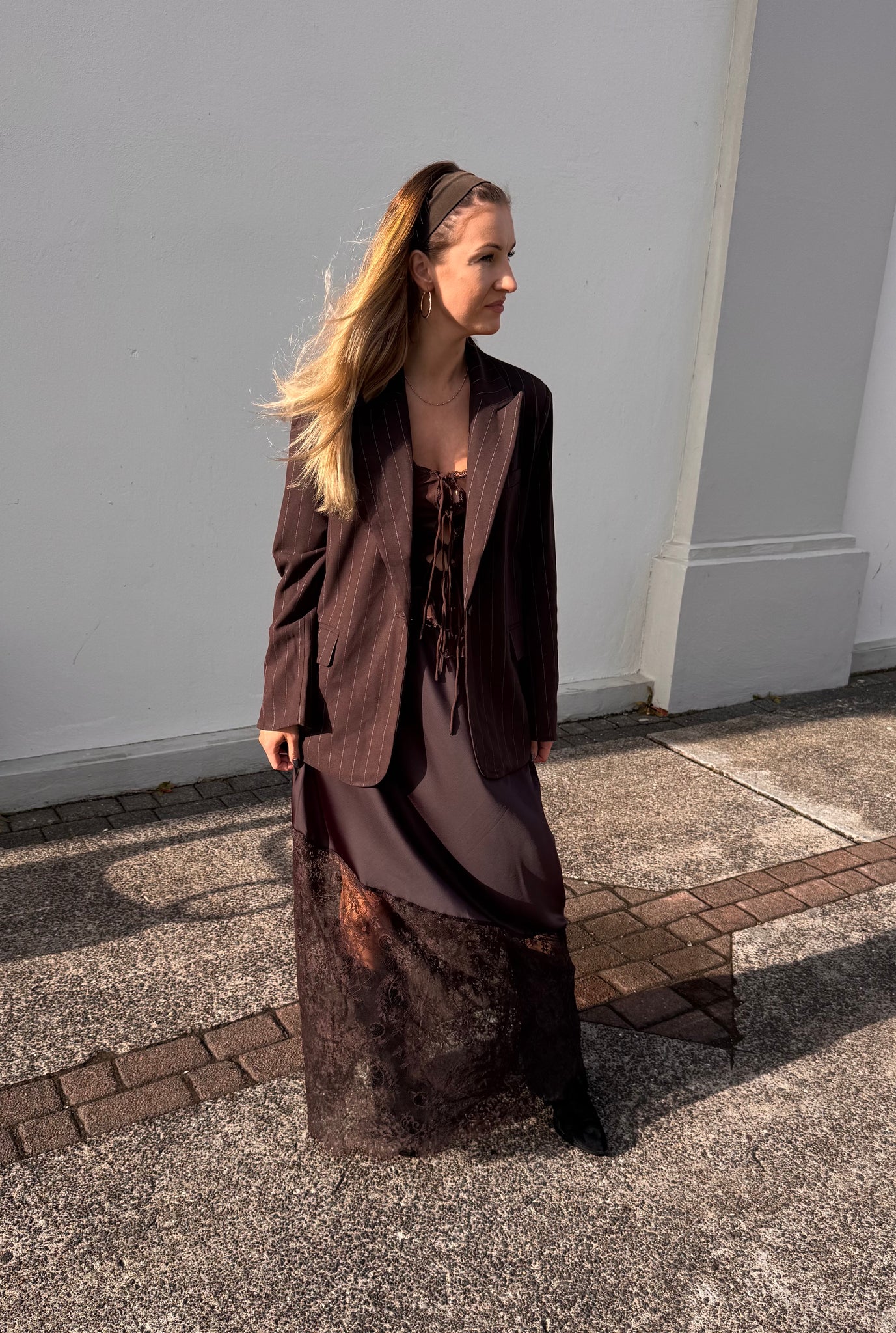 Tanja satin lace pils - coffee