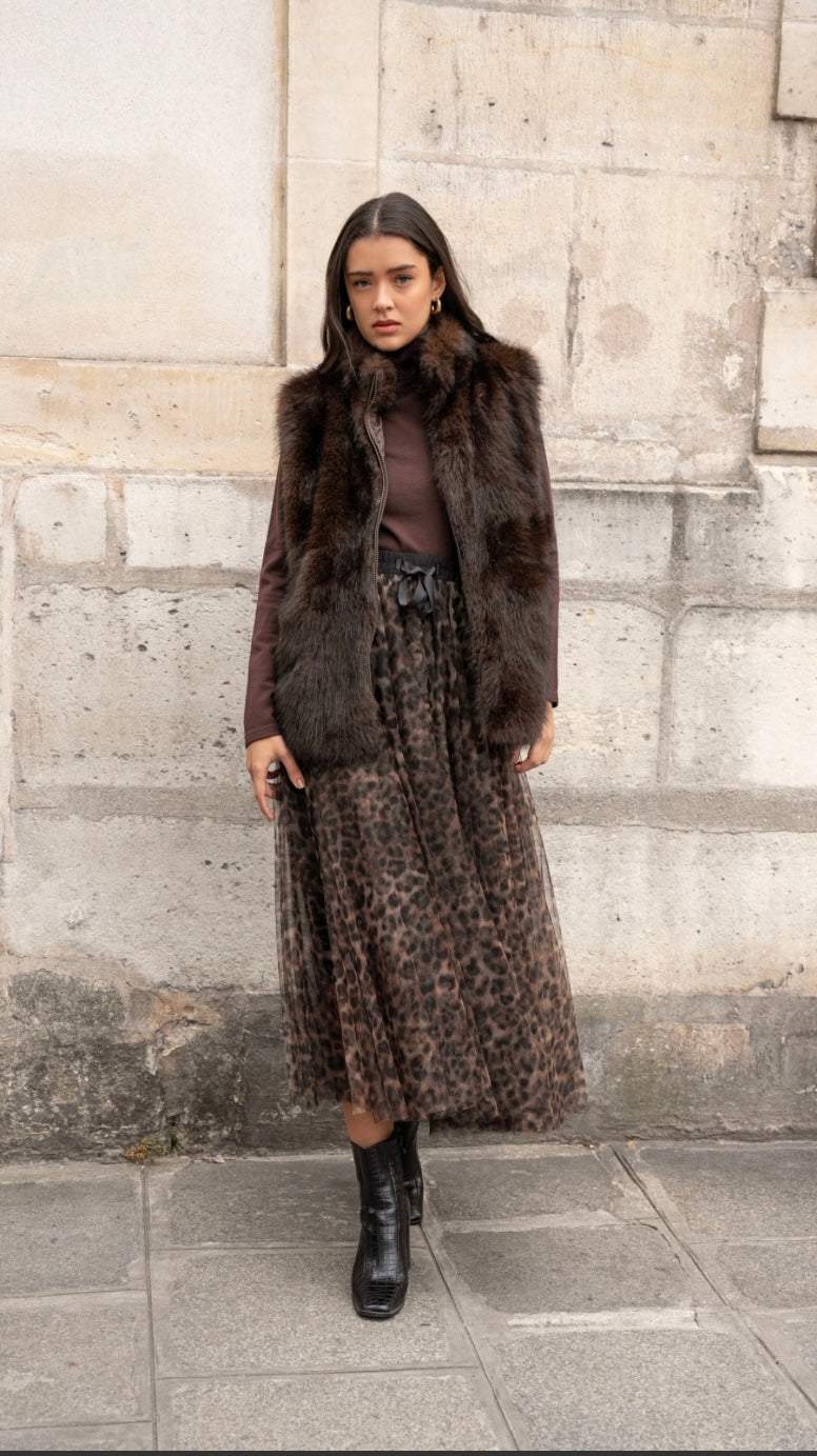 Oslo faux fur vesti - chocolate