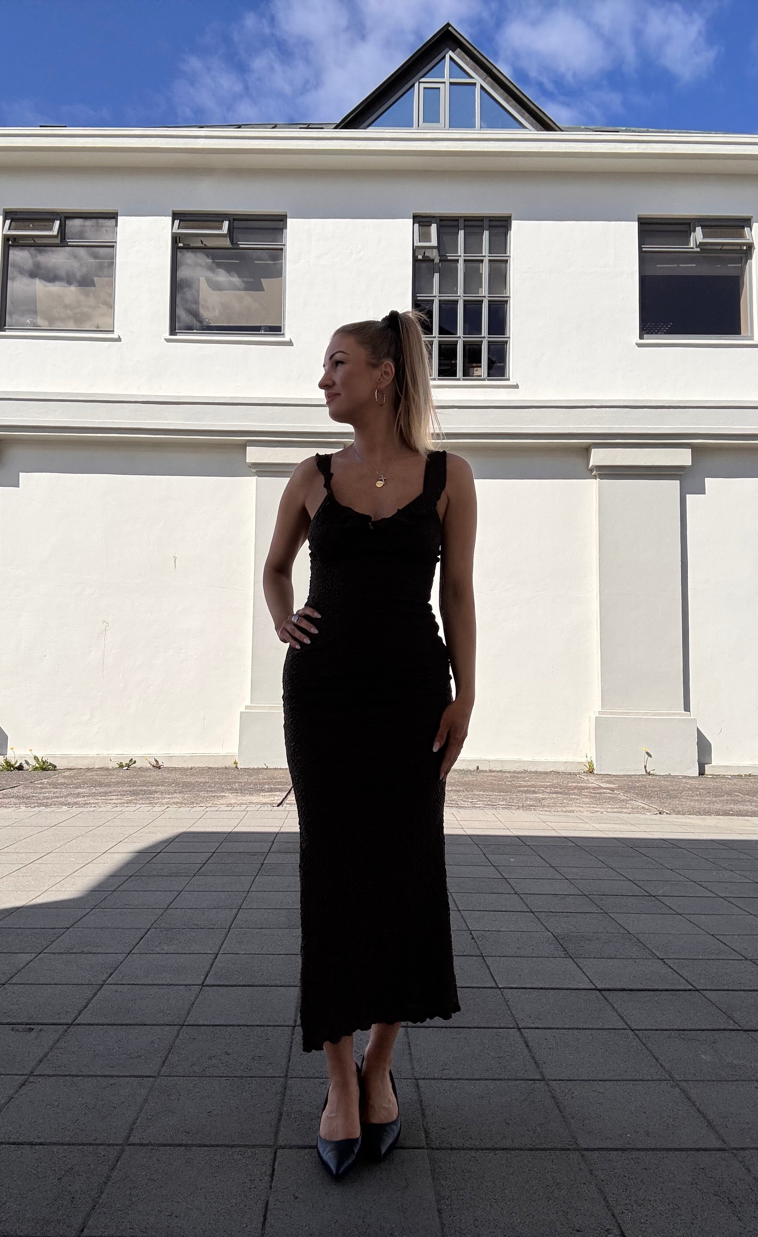 Carmen kjóll - brúnn