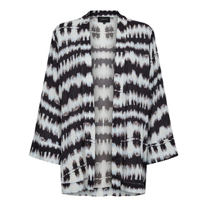 Tine kimono