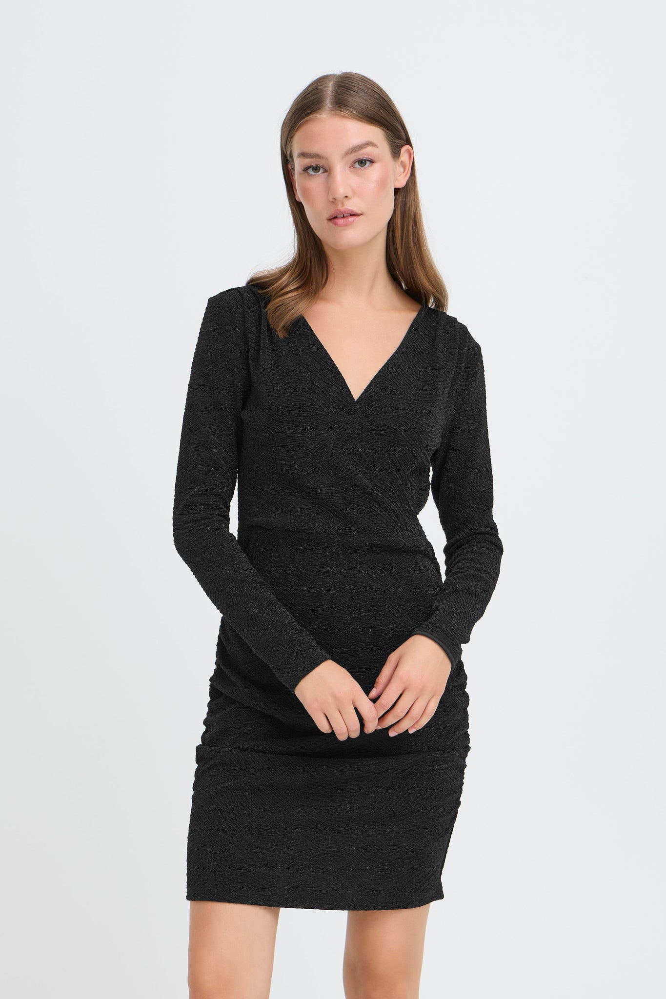 Nareen glimmerkjóll