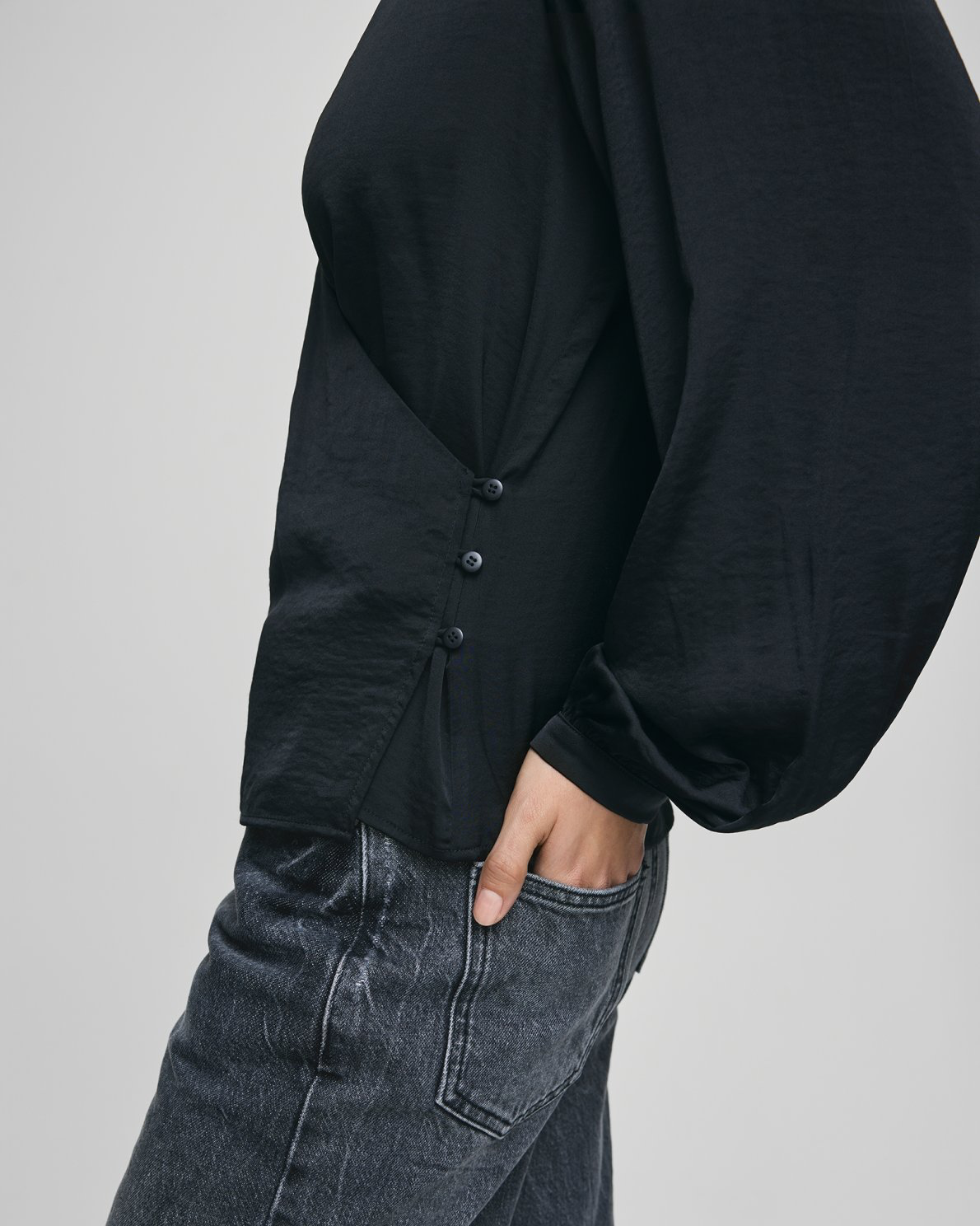 Blakey wrap skyrta - svört