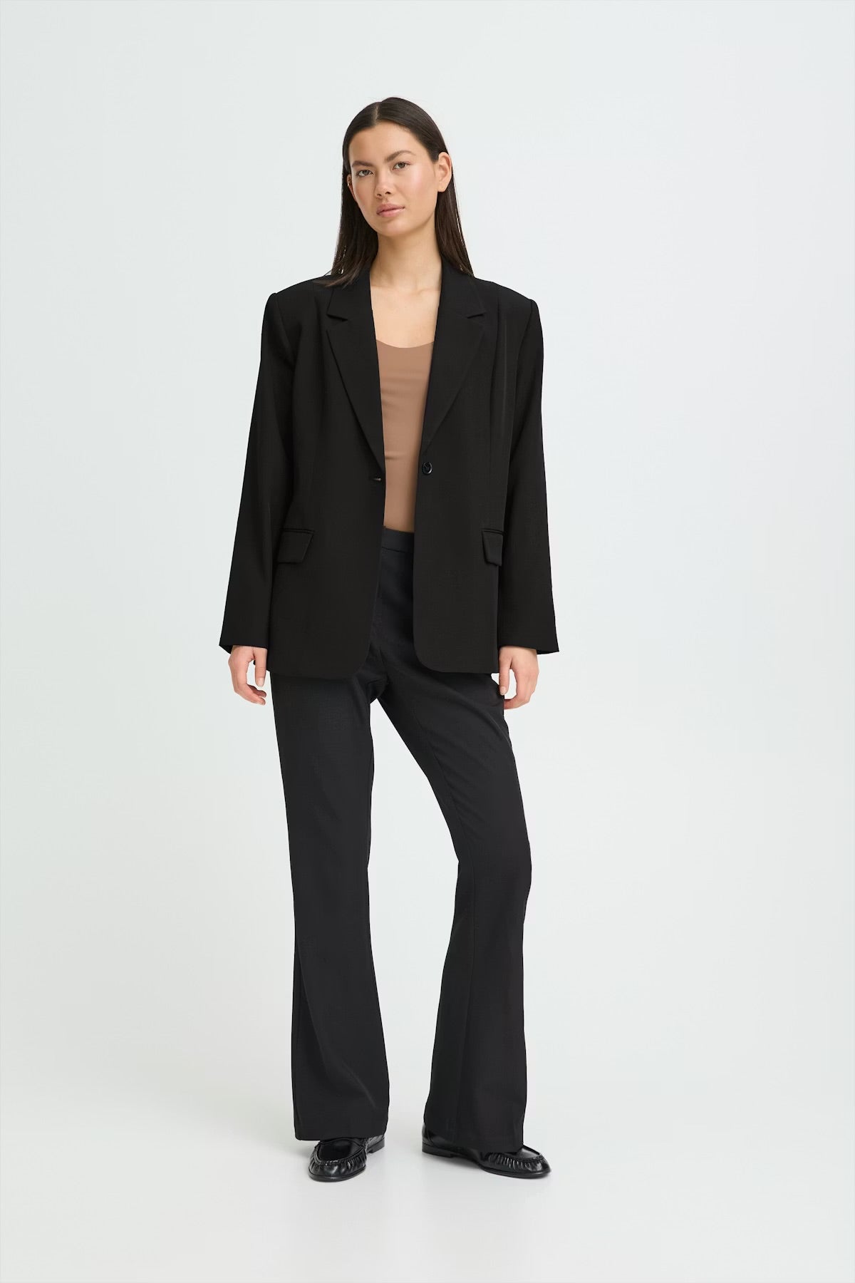Fava long blazer - svartur